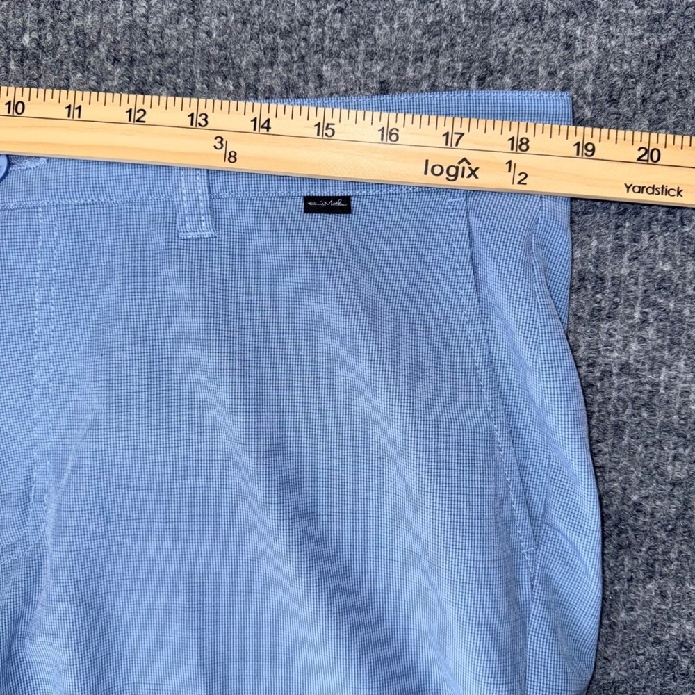 TravisMathew Mens Golf Shorts Blue Micro Check Stretch Performance Size 36 - Picture 4 of 10